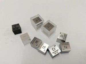 Cube de tungstène (2)